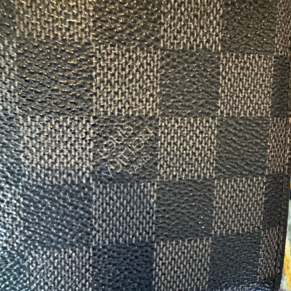 Louis Vuitton Damier Infini
Porte feiulle
Brazza Long Wallet Purse/authentic - Picture 15 of 16